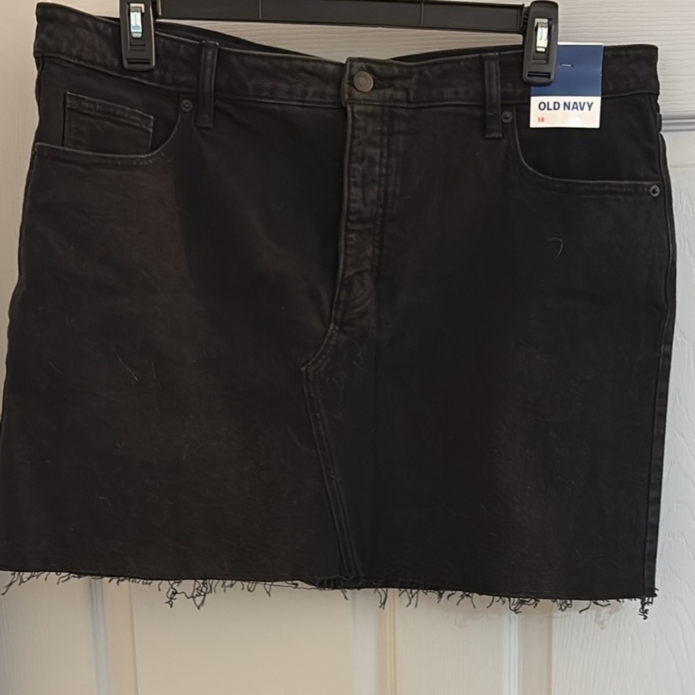 Old Navy Black Denim Skirt